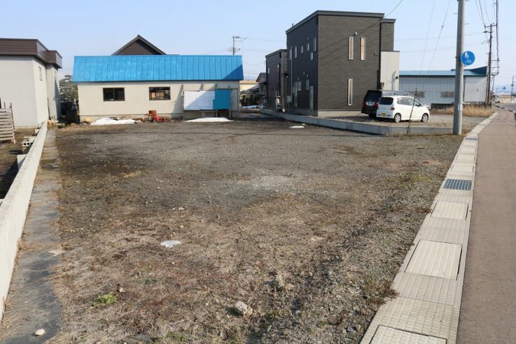 浪岡 女鹿沢東早稲田 売地