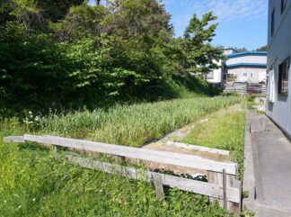 中泊町　中里亀山　売地